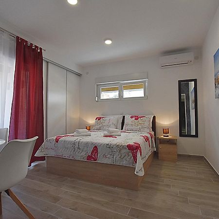 זאדאר Borna & Roko Apartments Free Parking מראה חיצוני תמונה