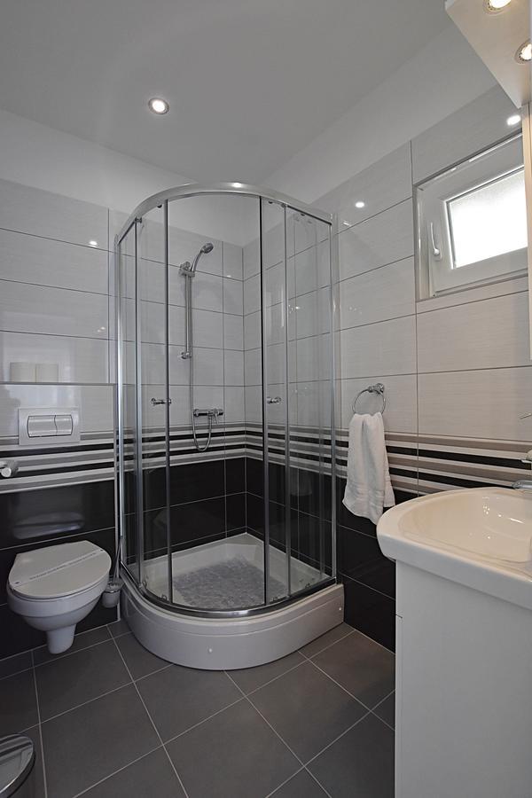 זאדאר Borna & Roko Apartments Free Parking מראה חיצוני תמונה